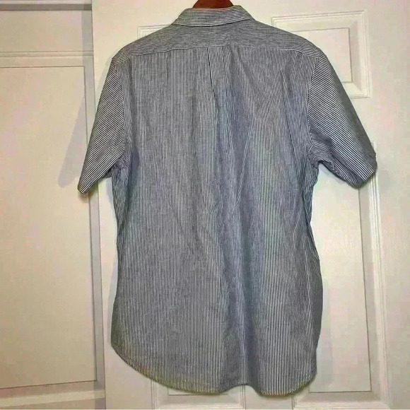 Ralph Lauren Short Sleeve Button Up Seersucker - Picture 2 of 4